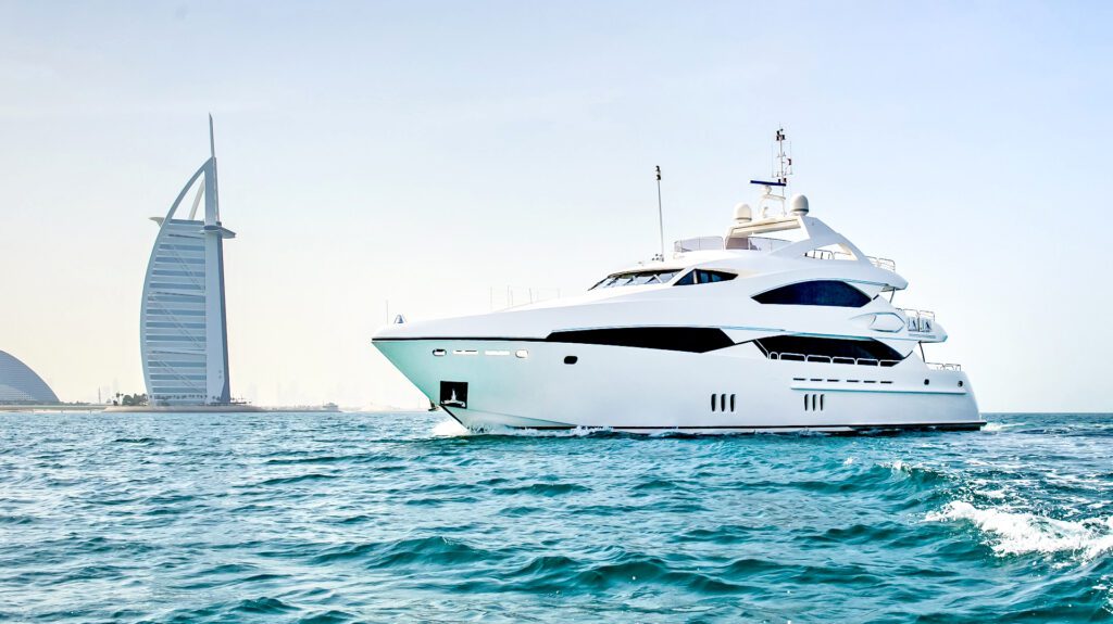 Top 5 Luxury Yachts in Dubai