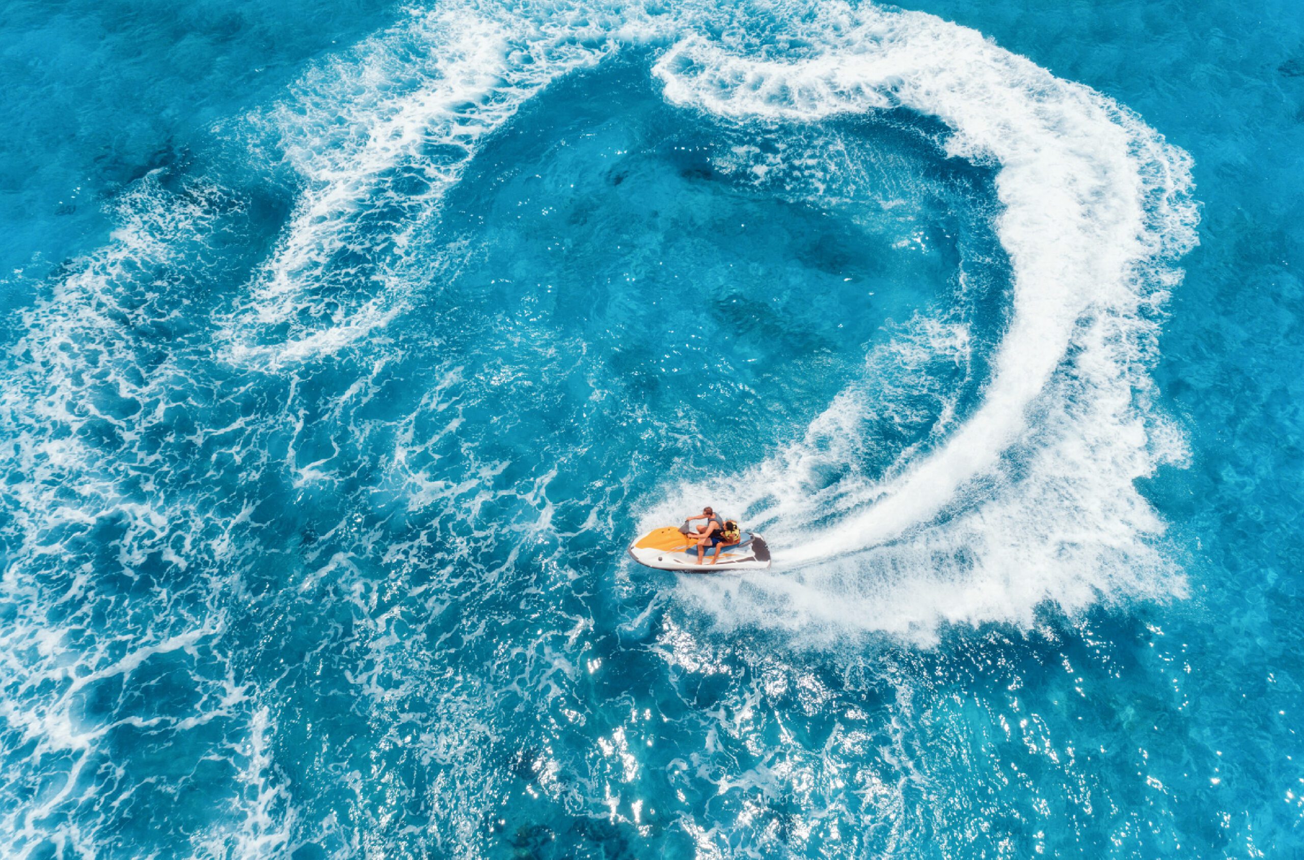 Gliding through the waves of Blue Waters